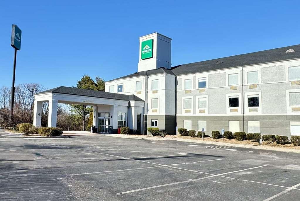 Wingate By Wyndham Dublin Near Claytor Lake State Park Exterior foto